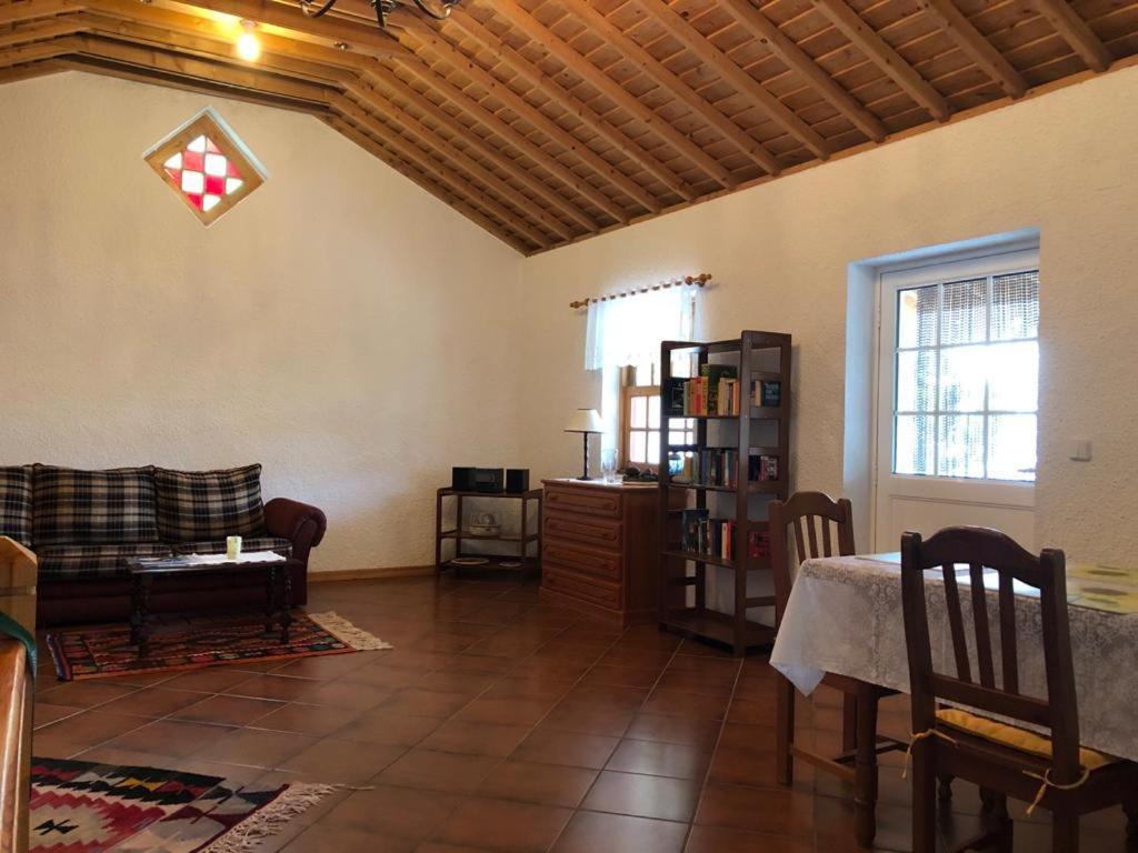Casa Do Pedro E Da Marina Pension Lomba  Buitenkant foto